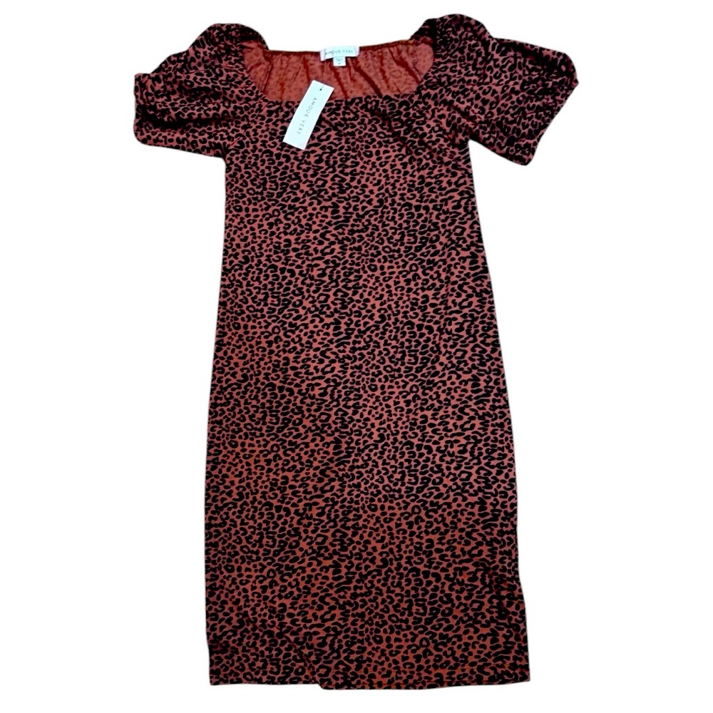 Amour Vert Cheetah Print Stretchy Dress NWT Medium